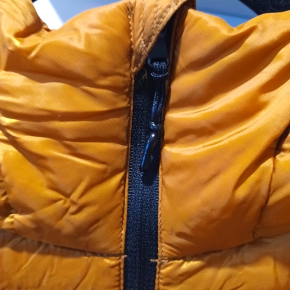 Light Packable Down Jacket - Ocre/Golden - Women's Small - i.FIV5 by Simons - Picture 5 of 13